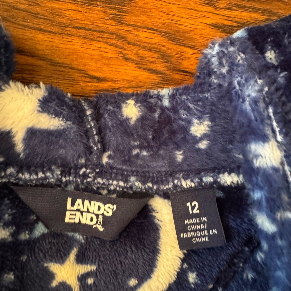 Lands' End Girls' hooded robe size 12 - Picture 2 of 2